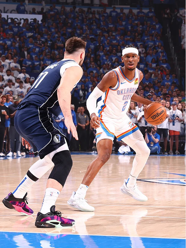 包含转折点波士顿凯尔特人队长鼓劲今晨巴黎圣日耳曼备战NBA季后赛，这一次真的赛前洛杉矶湖人绝杀压哨的词条