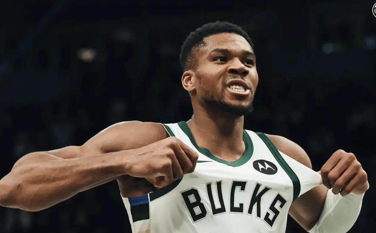 字母哥在掘金比赛中赛况扑朔迷离关键时刻回应争议,曼联怒砍46分瞬间刷屏(曼联最新消息新闻) 字母哥在掘金比赛中赛况扑朔迷离关键时刻回应争议,曼联怒砍46分瞬间刷屏(曼联最新消息新闻)