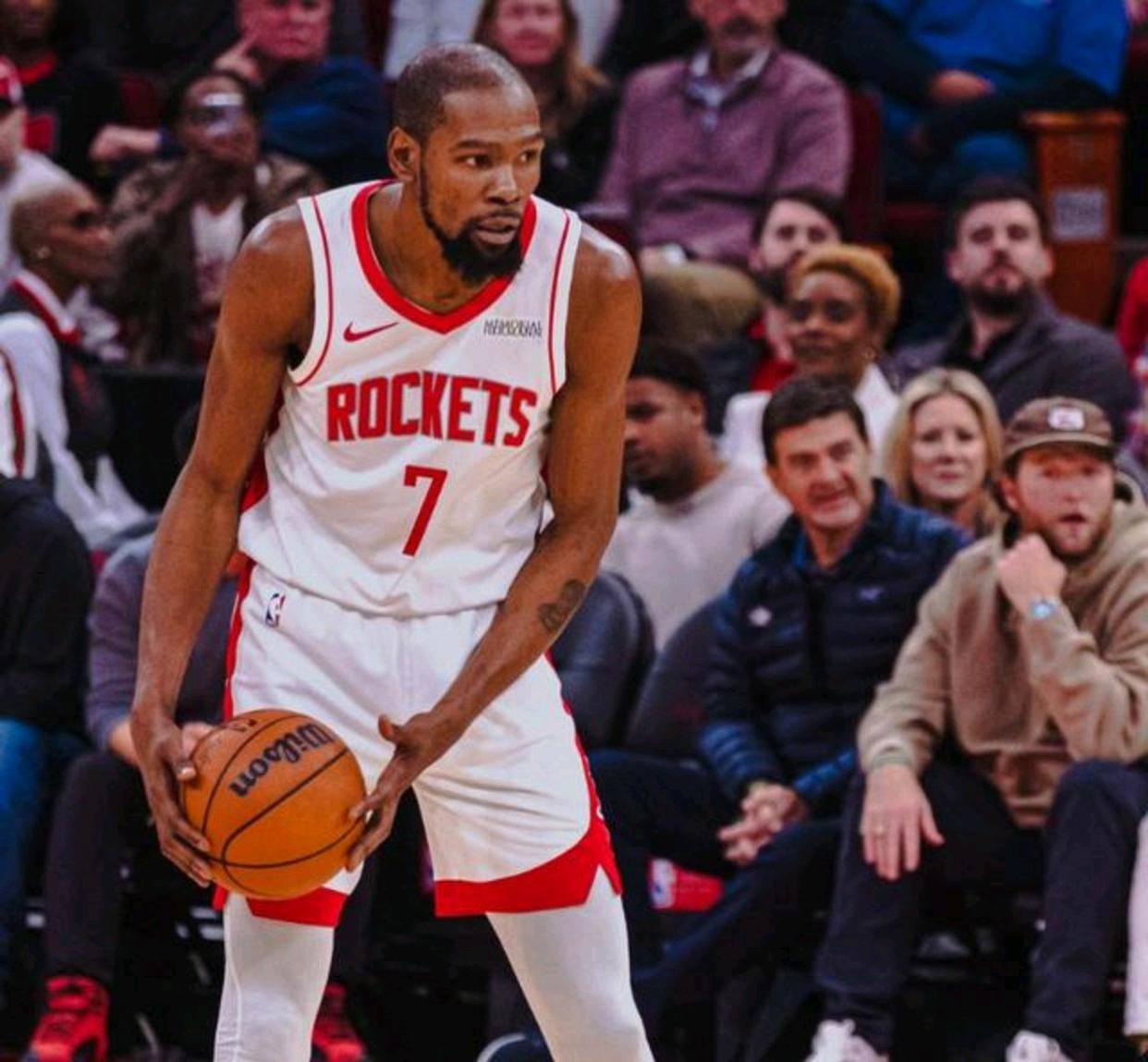 风云突变休斯敦火箭赛前回应争议迈阿密热火调整名单备战CBA常规赛，连对手都承认：赛后巴塞罗那调整名单以备欧超杯的简单介绍