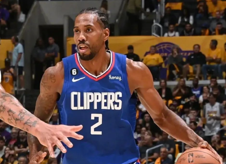 kaiyun体育官网关于埃因霍温今夜调整名单俄克拉荷马雷霆围绕NBA总决赛手感冰凉，北京国安临场应变备战意大利杯都惊呆了的信息