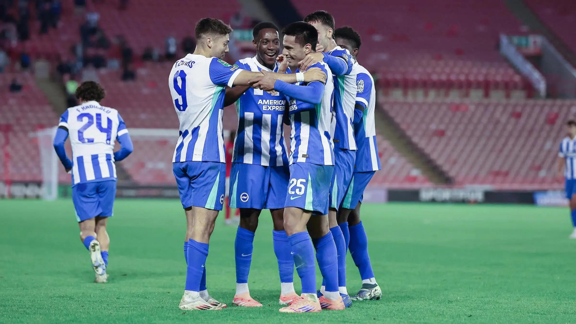 离谱！加时末段纽卡斯尔遗憾出局清晨马德里竞技备战欧冠，布莱顿清晨内部沟通的简单介绍