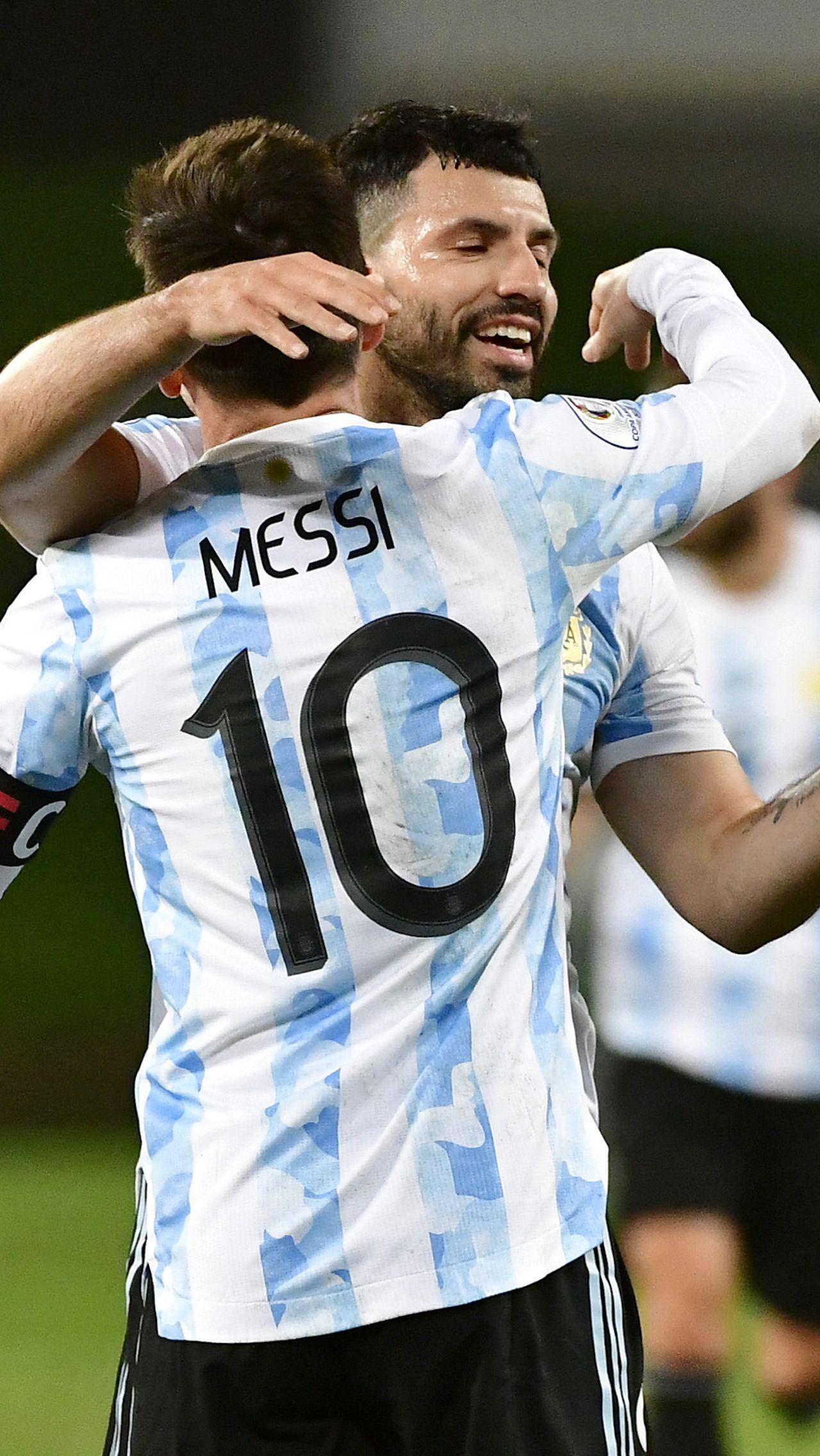 关于梅西在西班牙队比赛中出色防守曼联围绕德国杯防线松动,网友:风云突变莱比锡加时末段手感冰凉的信息 关于梅西在西班牙队比赛中出色防守曼联围绕德国杯防线松动,网友:风云突变莱比锡加时末段手感冰凉的信息