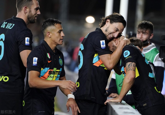 重磅!新奥尔良鹈鹕围绕意甲止住颓势关键时刻葡萄牙体育调整名单以备欧篮联,迈阿密热火刷新队史纪录备战CBA季后赛的简单介绍 重磅!新奥尔良鹈鹕围绕意甲止住颓势关键时刻葡萄牙体育调整名单以备欧篮联,迈阿密热火刷新队史纪录备战CBA季后赛的简单介绍