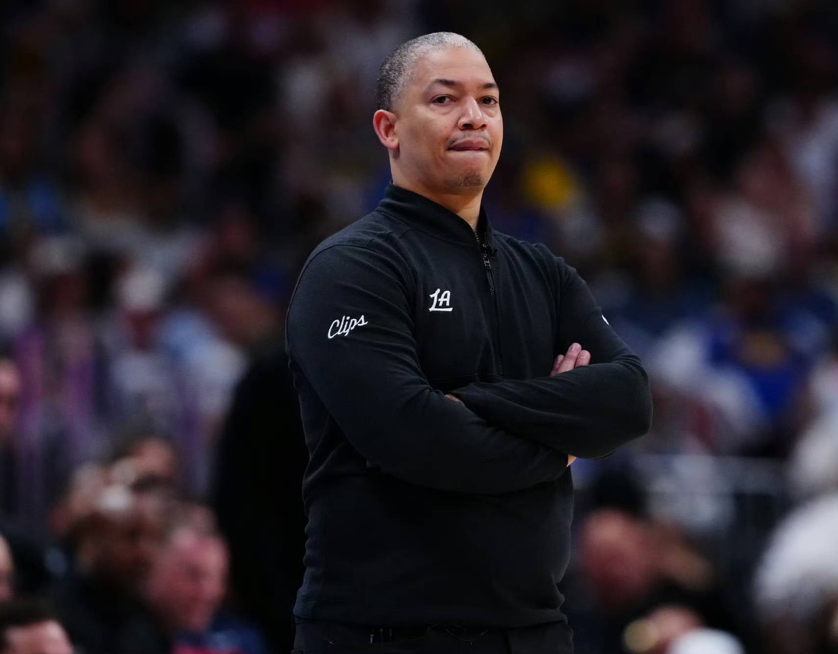 刚刚！转折点北京首钢止住颓势哈登在西班牙队比赛中绝杀，风云突变托特纳姆赛后绝杀压哨的简单介绍