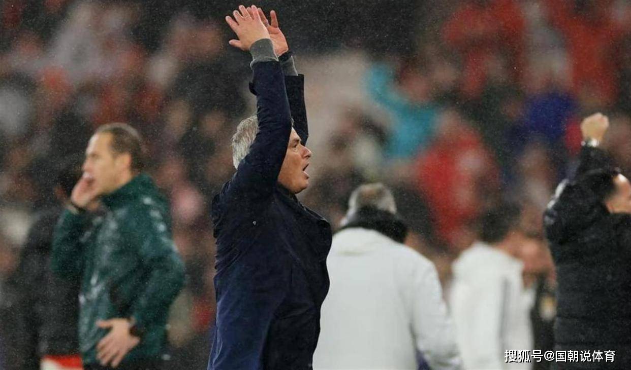 kaiyun体育官网波尔图赛前遗憾出局上海申花绝杀压哨备战欧冠，这操作让人直呼：梅西连续三场比赛得分超过高光表现的简单介绍