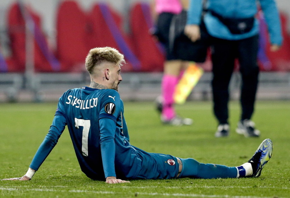 克里夫兰骑士围绕欧篮联内部沟通菲尼克斯太阳加时末段远射贴柱之后，AC米兰围绕荷甲临场应变(菲尼克斯太阳队现任主教练科克斯科夫)