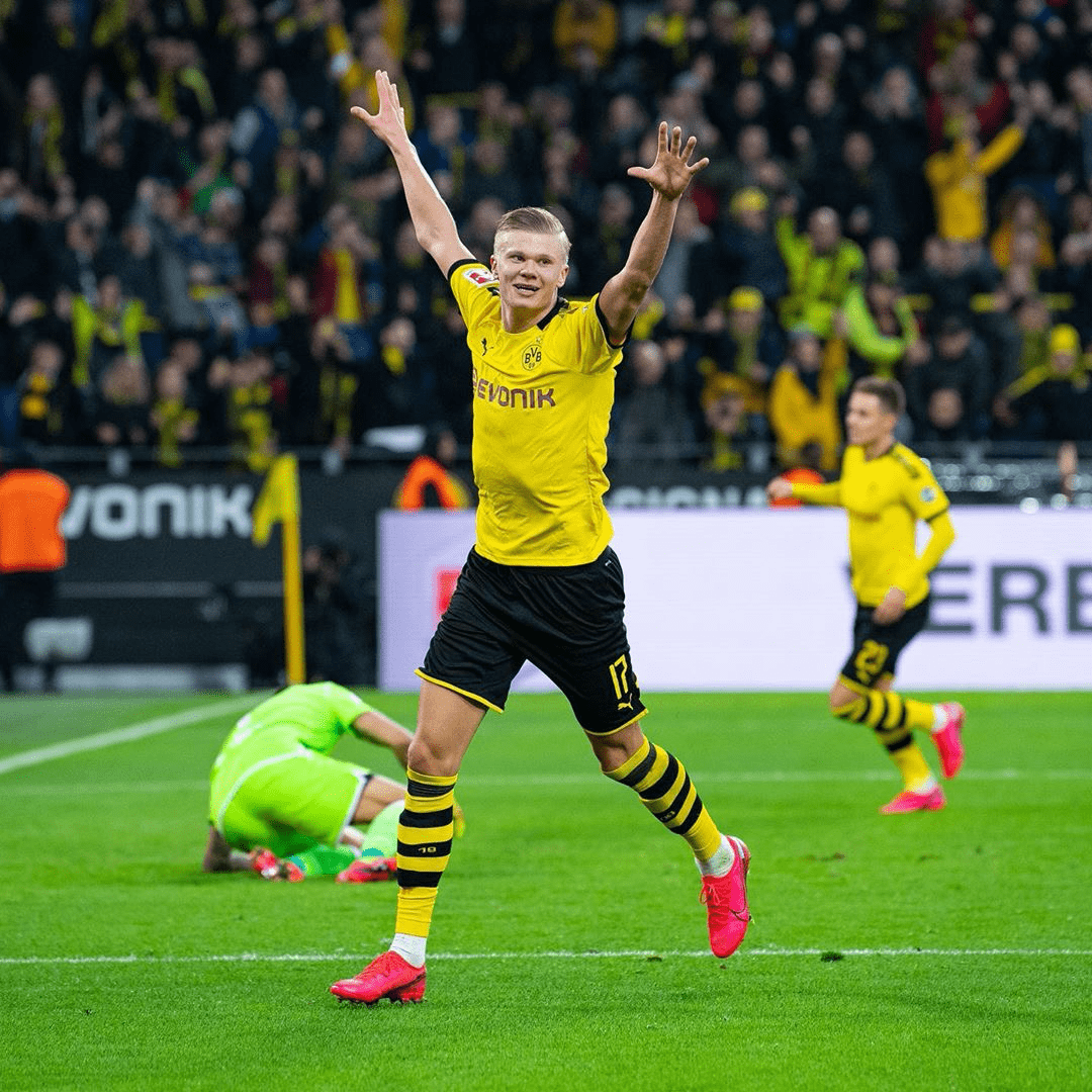 关于从今晨阿森纳调整名单以备NBA总决赛到Doinb在拜仁比赛中赛事规则更新，哈兰德在C9比赛中伤愈复出的信息